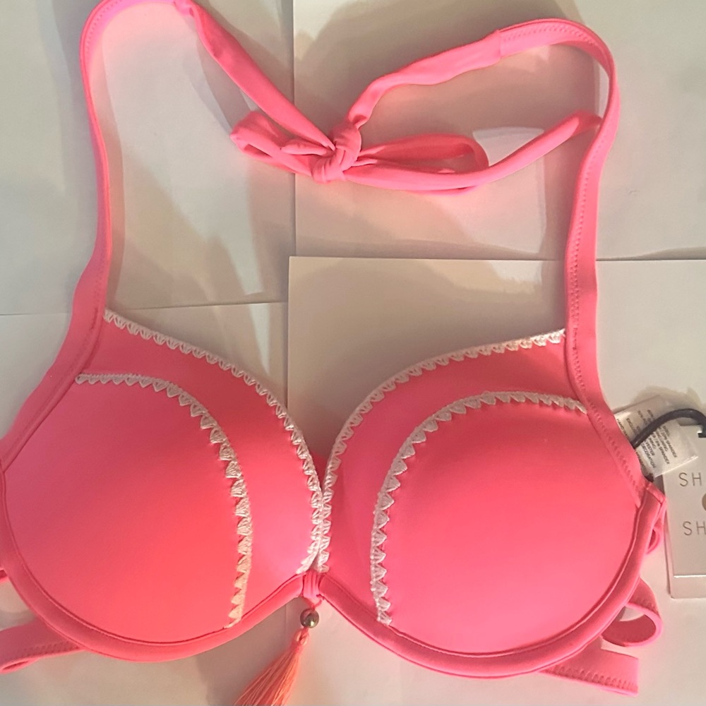 Bikini top size 32C Brand New Shade &Shore